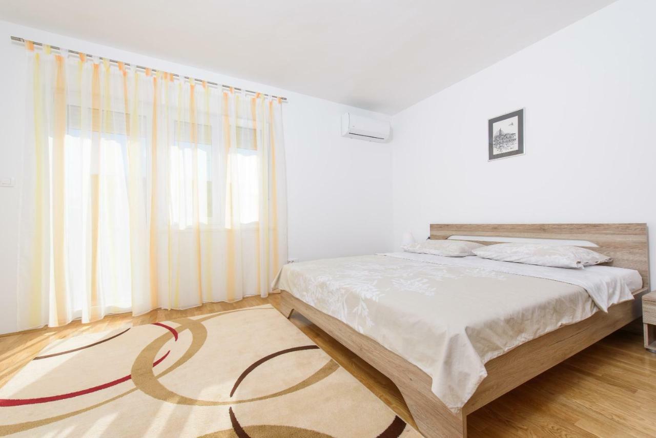 Apartment Kate Split Luaran gambar
